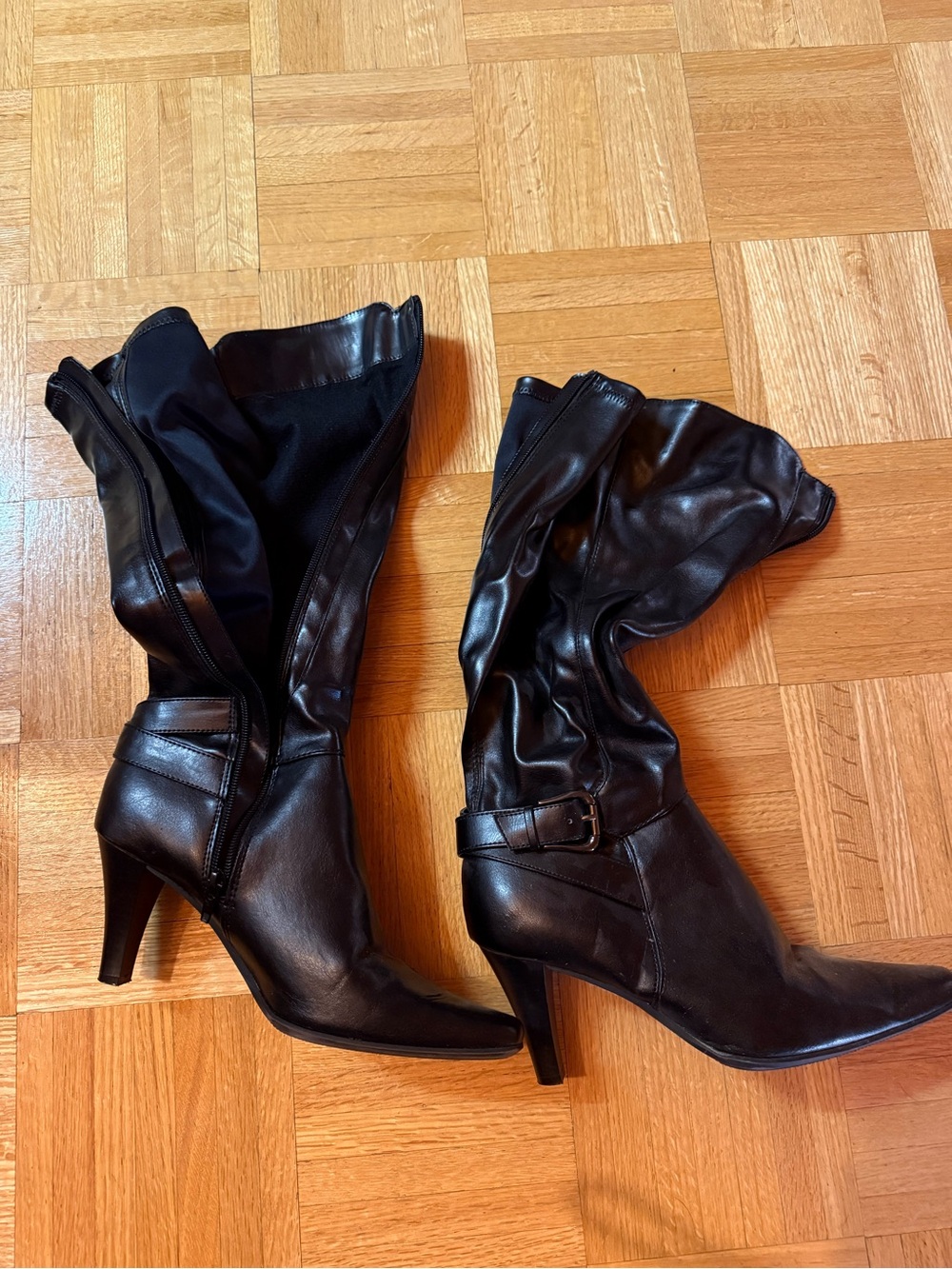 Black knee high Heeled Women's Boots